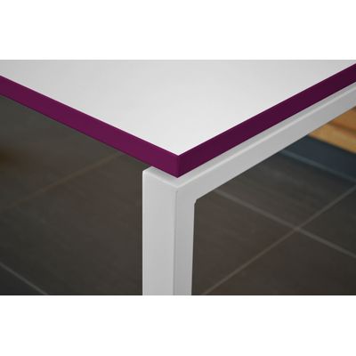 3700339874118-Bureau droit MT1 Elégance - L160 x P67 x H75 cm - pieds blancs - plateau blanc chants prune--2